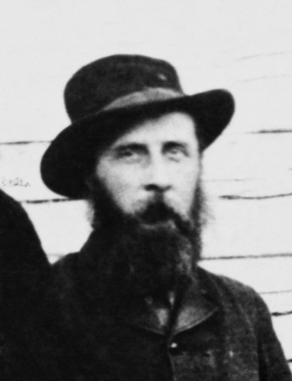 Titre original :  Inspector Francis Jeffries Dickens (son of novelist Charles Dickens). Date: 1884. Fort Pitt, Saskatchewan. Image courtesy of Glenbow Museum, Calgary, Alberta.