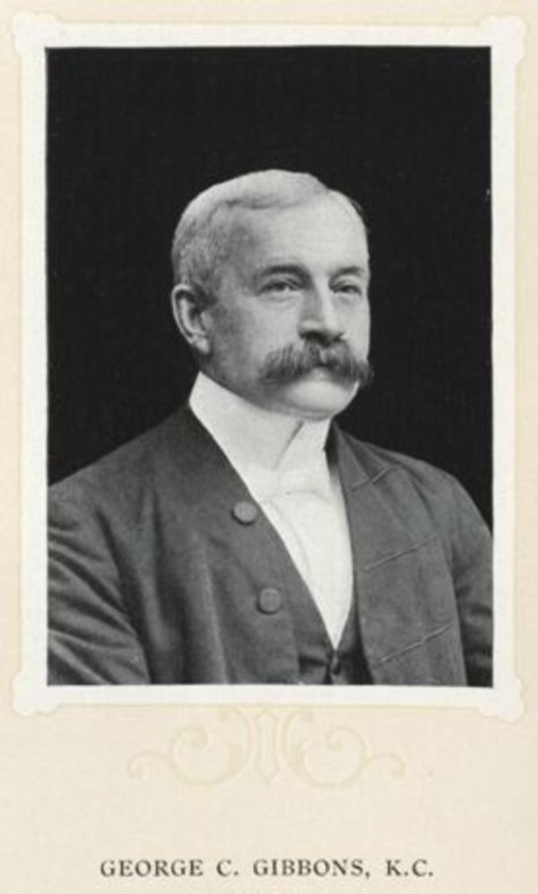 Titre original :  George C. Gibbons, K.C..
From: The bench and bar of Ontario. [Toronto? : s.n.], 1905.
Source: https://www.canadiana.ca/view/oocihm.71178/1?r=0&s=1. 