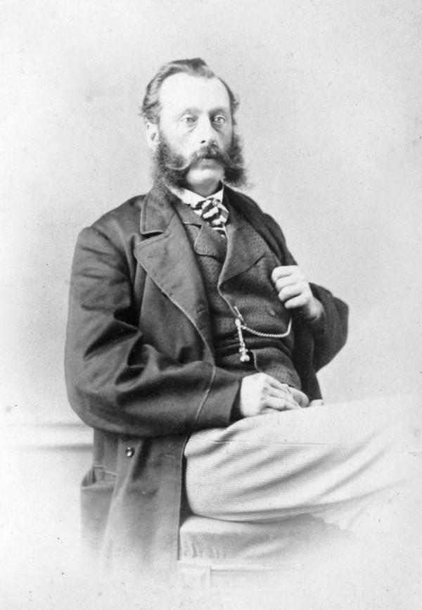 Original title:    Description Louis-Adélard Senécal (10 juillet 1829-11 octobre 1887) est un homme d'affaires et un politicien québécois English: Photograph, Louis Adelard Senecal, Montreal, QC, 1866, William Notman (1826-1891), Silver salts on paper mounted on paper - Albumen process - 8 x 5 cm Français : Photographie, Louis Adélard Sénécal, Montréal, QC, 1866, William Notman (1826-1891), Sels d'argent sur papier monté sur papier - Papier albuminé - 8 x 5 cm Date 1866(1866) Source This image is available from the McCord Museum under the access number I-23503.1 This tag does not indicate the copyright status of the attached work. A normal copyright tag is still required. See Commons:Licensing for more information. Deutsch | English | Español | Français | Македонски | Suomi | +/− Author William Notman (1826–1891) Description Canadian photographer Date of birth/death 8 March 1826(1826-03-08) 25 Nov