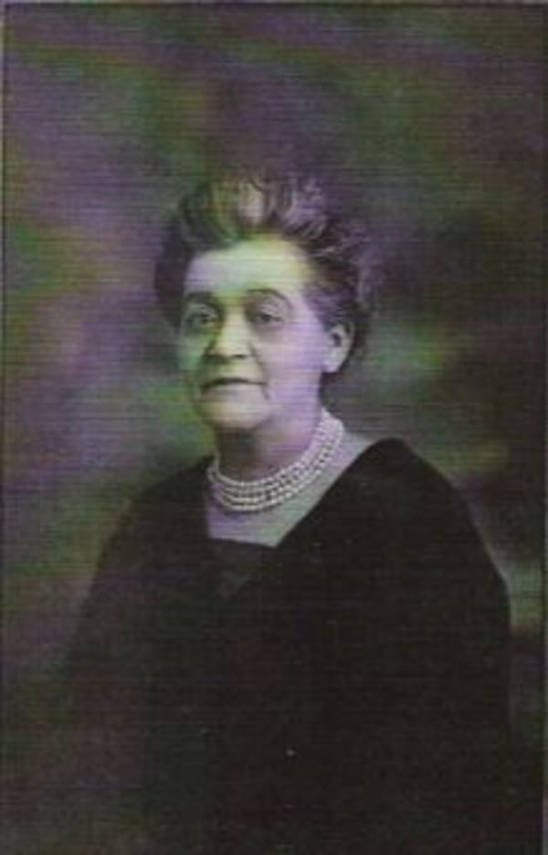 Original title:  Phoebe Alberta Johnson (Vanevery; Claus). Date unknown. Image provided by the author.