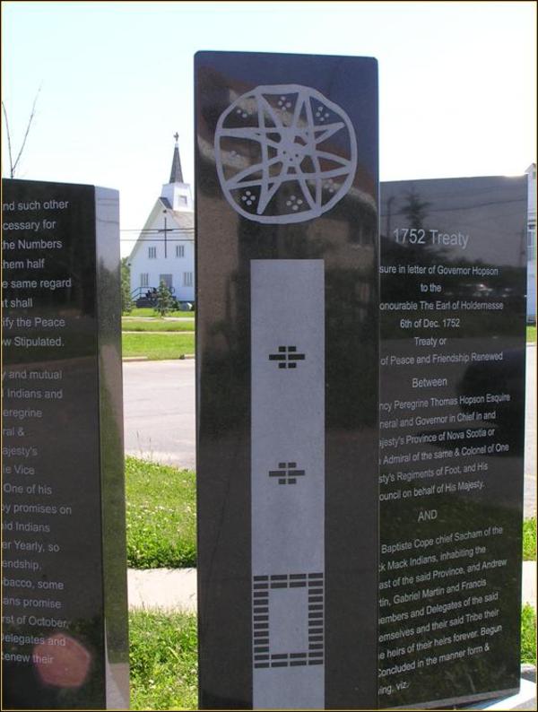 Original title:    Description English: Jean-Baptiste Cope Monument, Shubenacadie, Nova Scotia, Canada Date 2007(2007) Source Own work Author Hantsheroes

