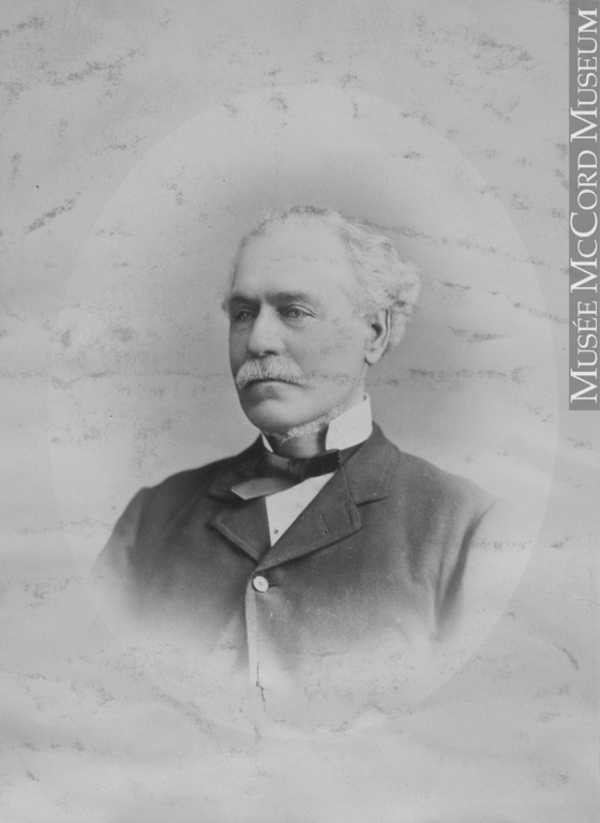 Titre original :  Photograph James Williamson, Montreal, QC, 1880 Notman & Sandham 1880, 19th century Silver salts on paper mounted on paper - Albumen process 15 x 10 cm Purchase from Associated Screen News Ltd. II-56056.1 © McCord Museum Keywords:  male (26812) , Photograph (77678) , portrait (53878)